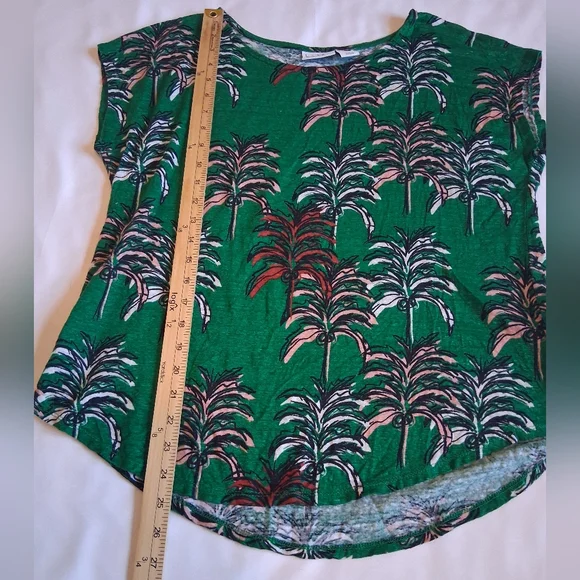 Nicole Miller Green Palm Print 100% Linen Top. Size XL - Picture 6 of 6